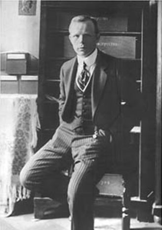 Ф. 17. Поляков Александр Сергеевич (1882–1923), историк русской литературы и театра, заведующий Центральной библиотекой русской драмы